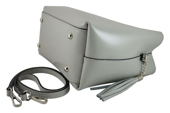 Elegancka torebka lakierowana - granatowa