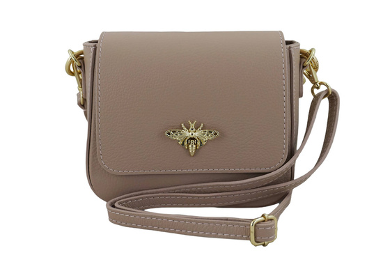 Modna torebka skórzana ze złotym łańcuszkiem - Różowa pudrowa 