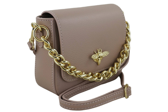 Modna torebka skórzana ze złotym łańcuszkiem - Różowa pudrowa 