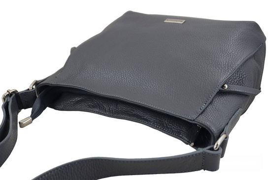 Praktyczna torebka skórzana z kieszeniami - Szara ciemna