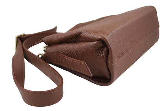 Funkcjonalna torebka damska na ramię - Brązowa