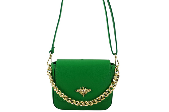 Modna torebka skórzana ze złotym łańcuszkiem - Zielona jasna