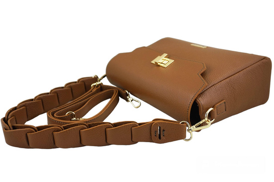 Skórzana torebka na ramię z plecionym paskiem - Brązowa jasna 