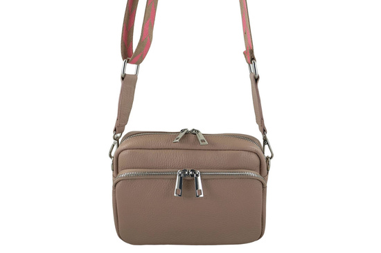 Torebka damska z ozdobnym paskiem - Różowa pudrowa