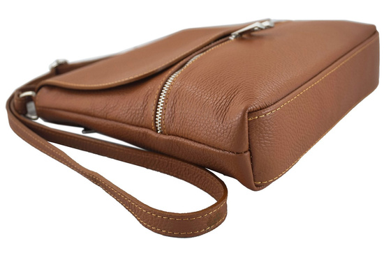 Skórzana torebka listonoszka z klapką - Bordowa 