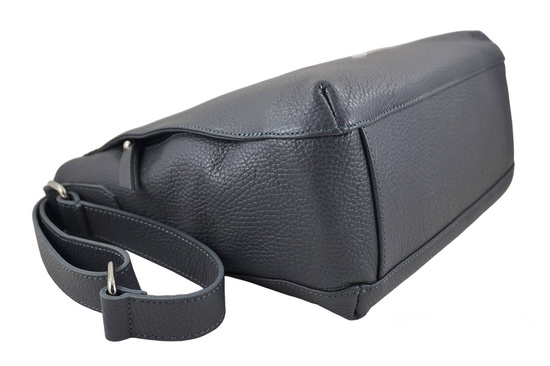 Praktyczna torebka skórzana z kieszeniami - Szara ciemna