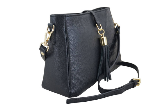 Torebka skórzana z ozdobnym frędzlem - Czarna